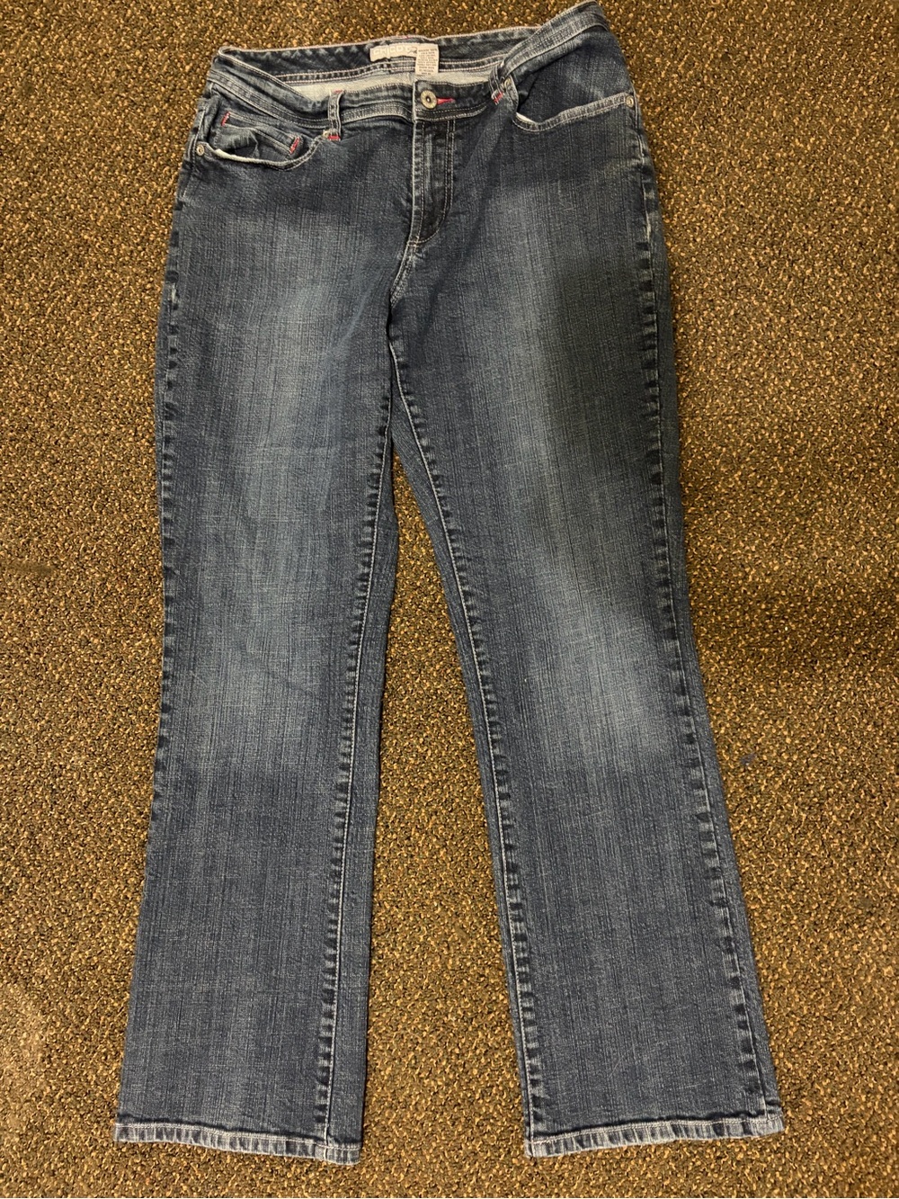 Chico’s Platinum Bootcut Jeans Size 2 Regular Medium Wash Embellished Pockets - Picture 2 of 4